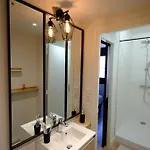 Le Floreal, Great Quiet Appt In Very Town Center Apartment
