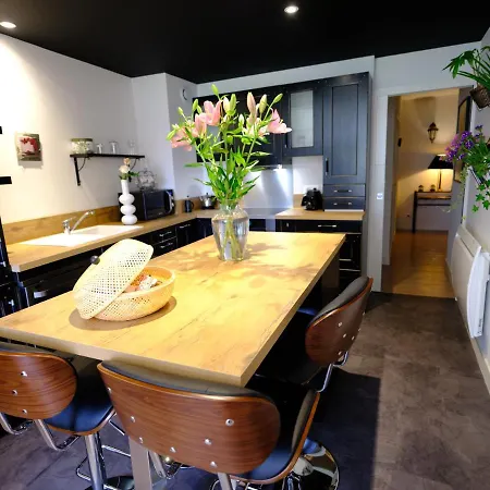Le Floreal, Great Quiet Appt In Very Town Center