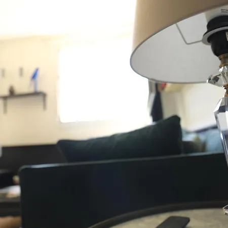 Le Floreal, Great Quiet Appt In Very Town Center * Tours