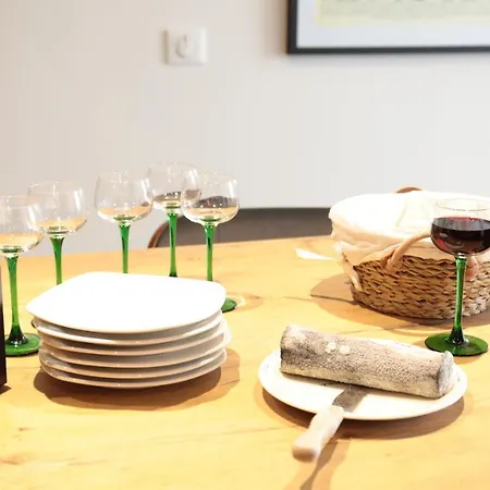 Le Floreal, Great Quiet Appt In Very Town Center * Tours