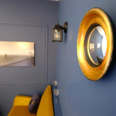 Le Floreal, Great Quiet Appt In Very Town Center