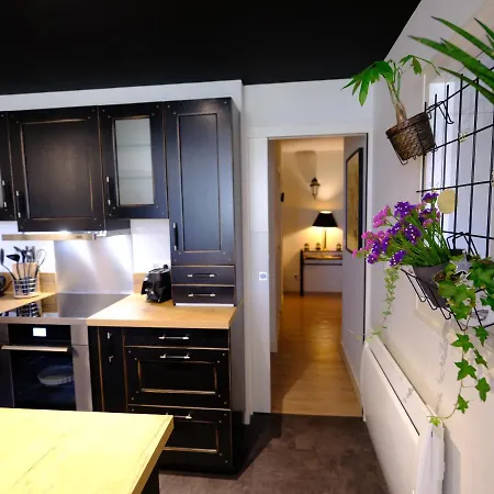 Le Floreal, Great Quiet Appt In Very Town Center Apartment