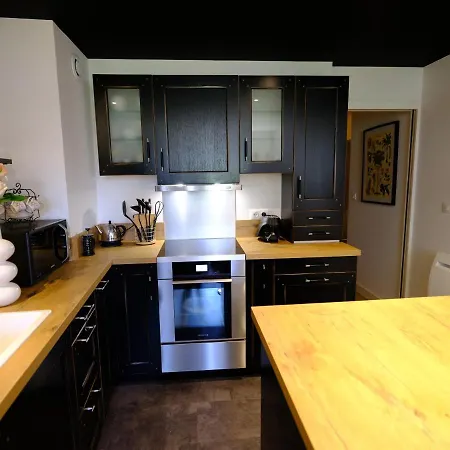 Le Floreal, Great Quiet Appt In Very Town Center Apartment