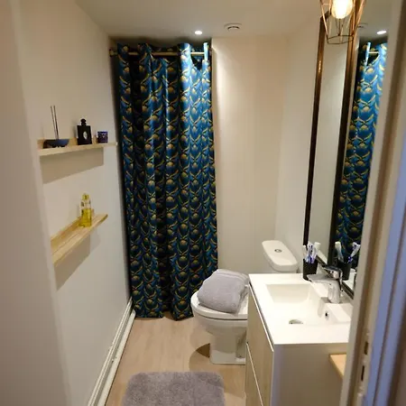 Le Floreal, Great Quiet Appt In Very Town Center Apartamento