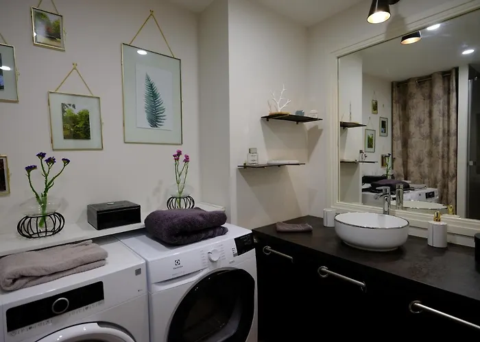 公寓 Le Floreal, Great Quiet Appt In Very Town Center 图尔