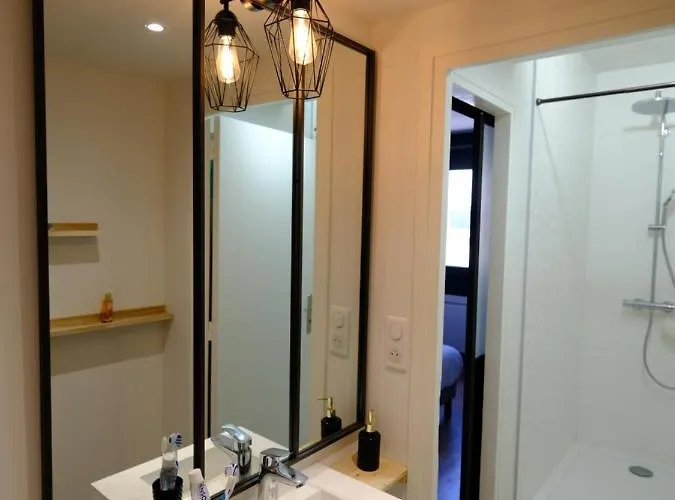 Le Floreal, Great Quiet Appt In Very Town Center Apartamento